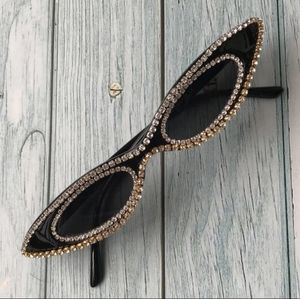 Vintage rhinestone cateyed sunglasses